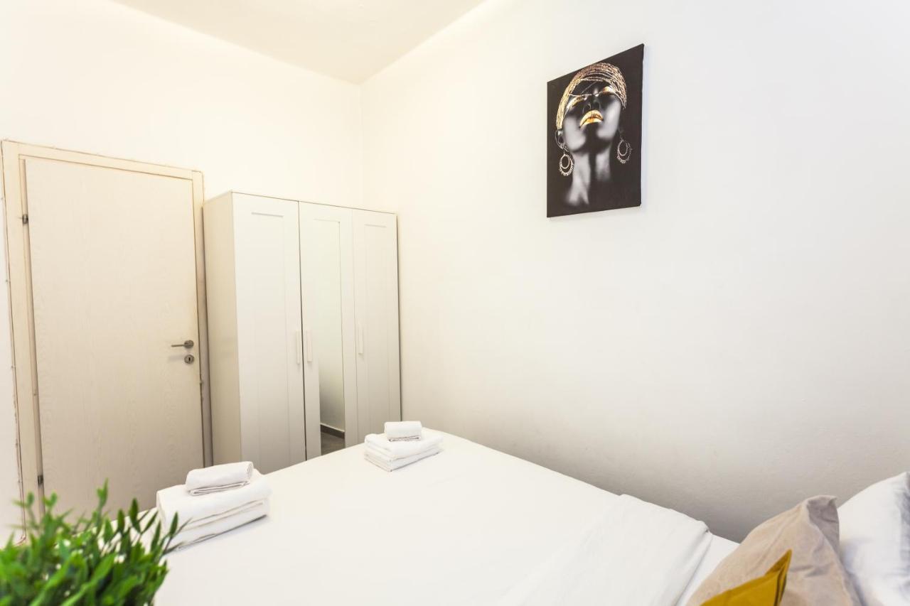 תל אביב Lovely Apartment Close To The Beach מראה חיצוני תמונה