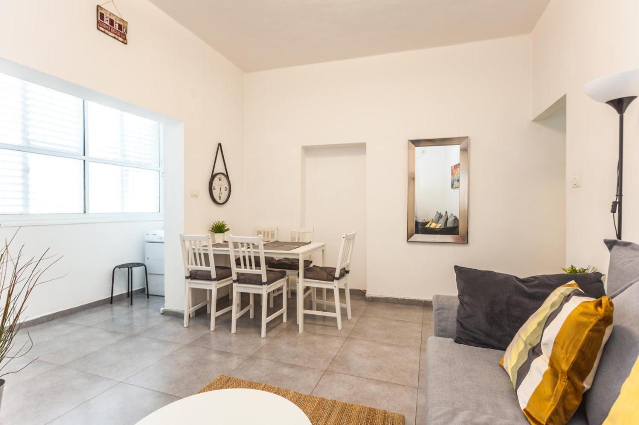 תל אביב Lovely Apartment Close To The Beach מראה חיצוני תמונה