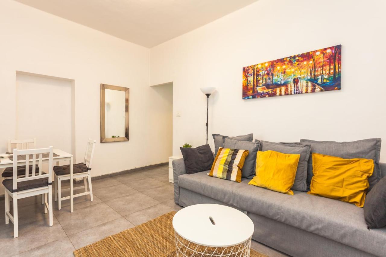 תל אביב Lovely Apartment Close To The Beach מראה חיצוני תמונה