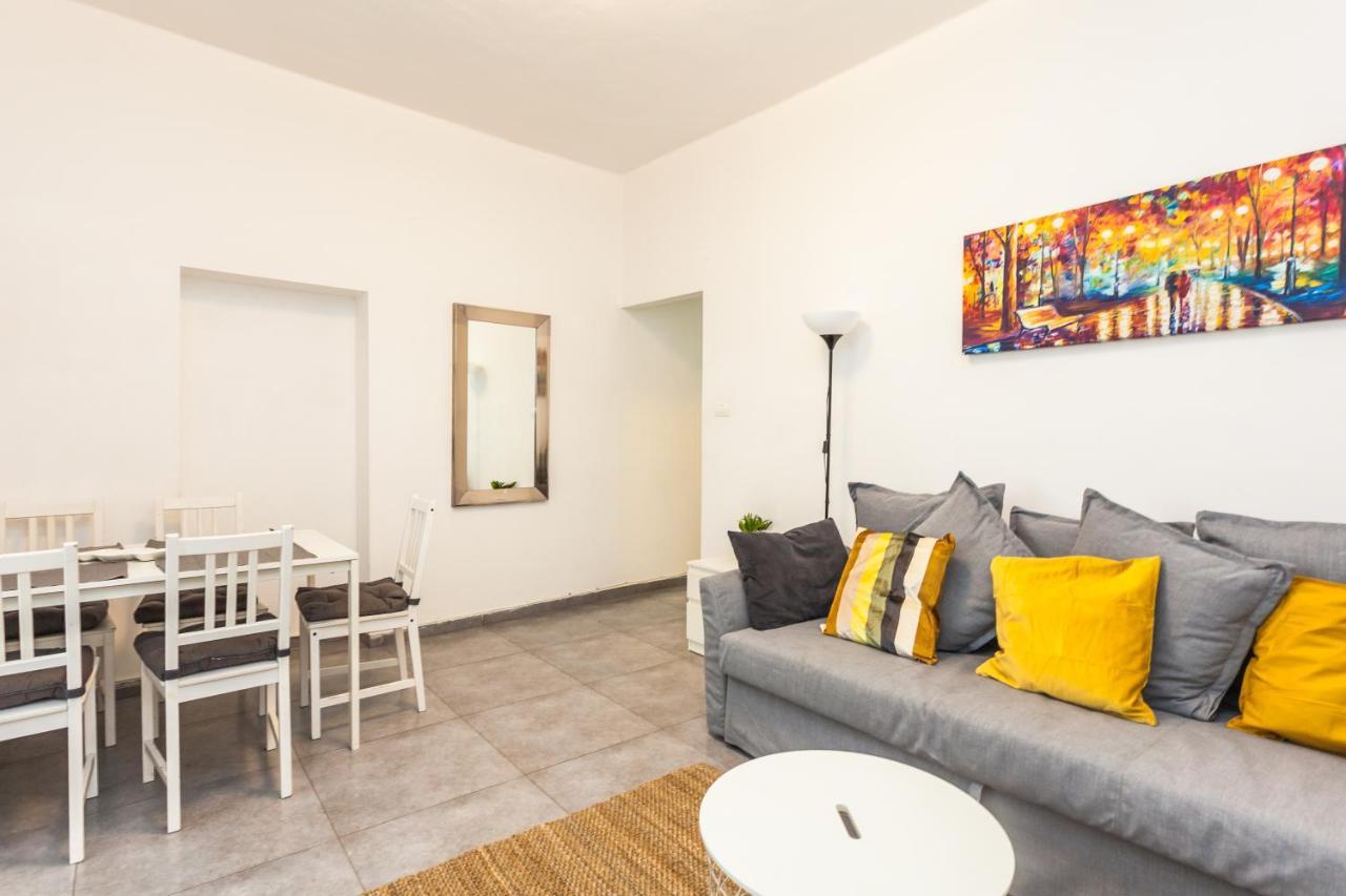 תל אביב Lovely Apartment Close To The Beach מראה חיצוני תמונה