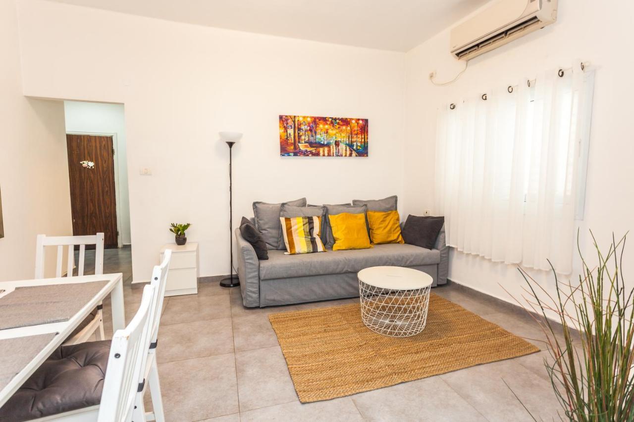 תל אביב Lovely Apartment Close To The Beach מראה חיצוני תמונה