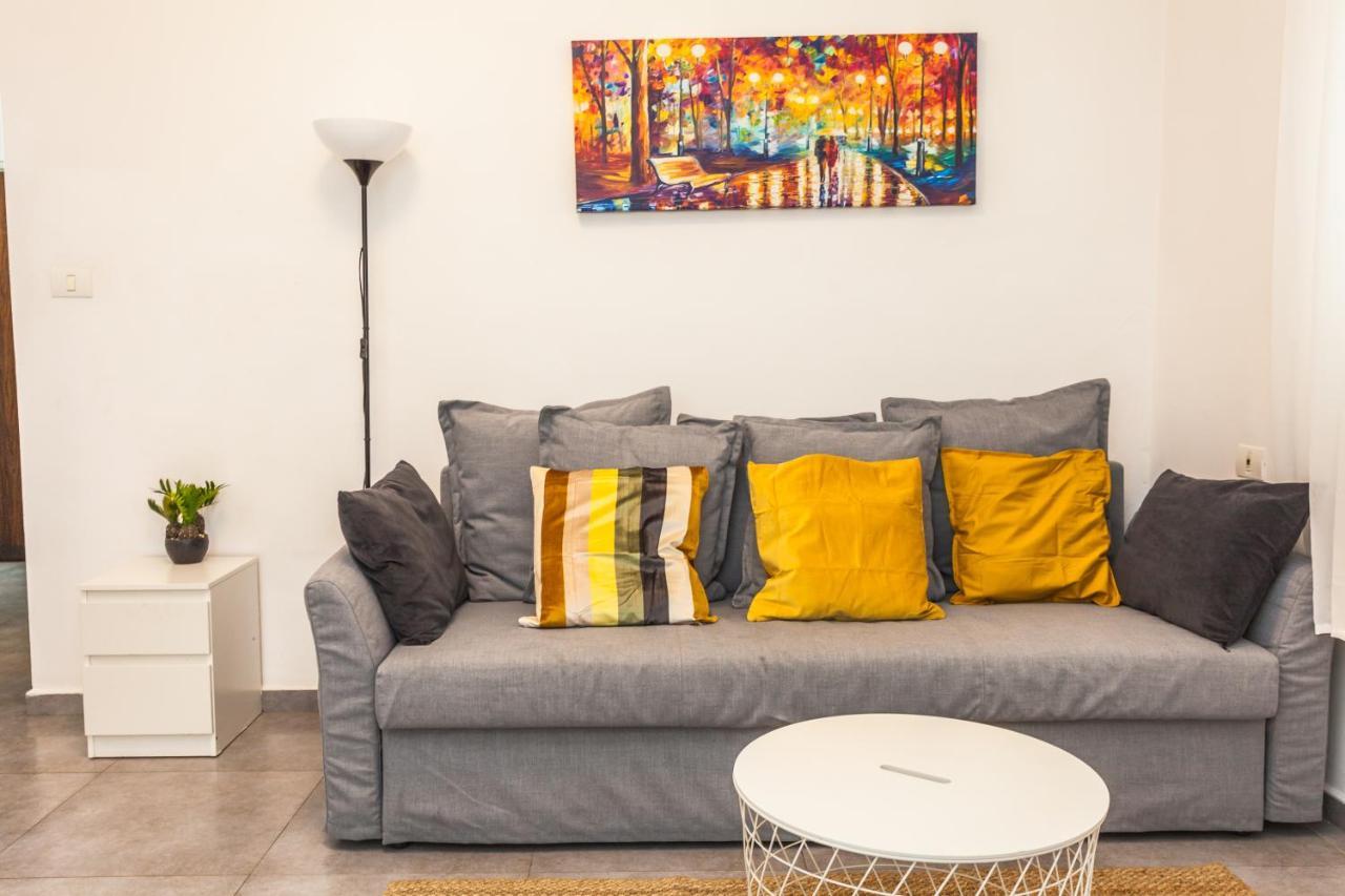 תל אביב Lovely Apartment Close To The Beach מראה חיצוני תמונה